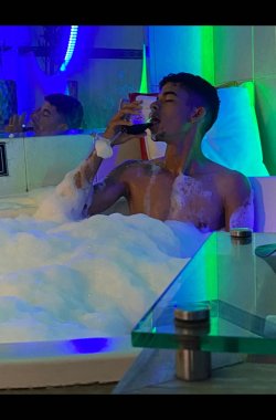 Miguelzinho - Garoto de Programa em Recife - PE