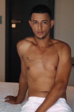 Gael Lopaka - Garoto de Programa em Salvador - BA