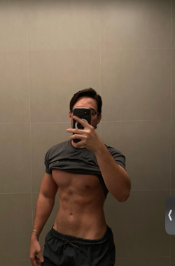 Luccas Cesarini - Garoto de Programa em Recife - PE