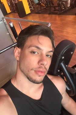 Luccas Cesarini - Garoto de Programa em Salvador - BA